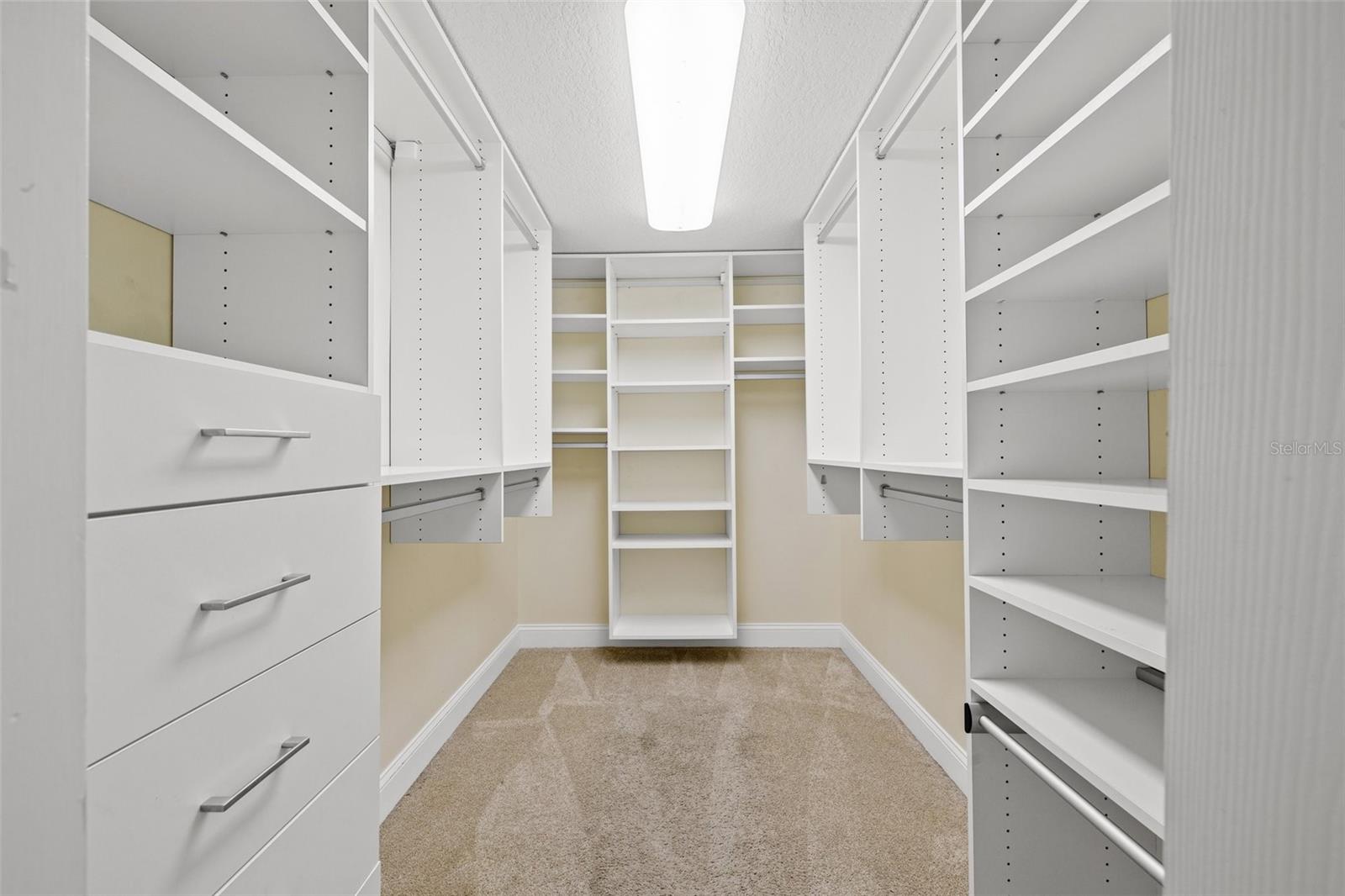 SKIMMER POINT PH II - Residential