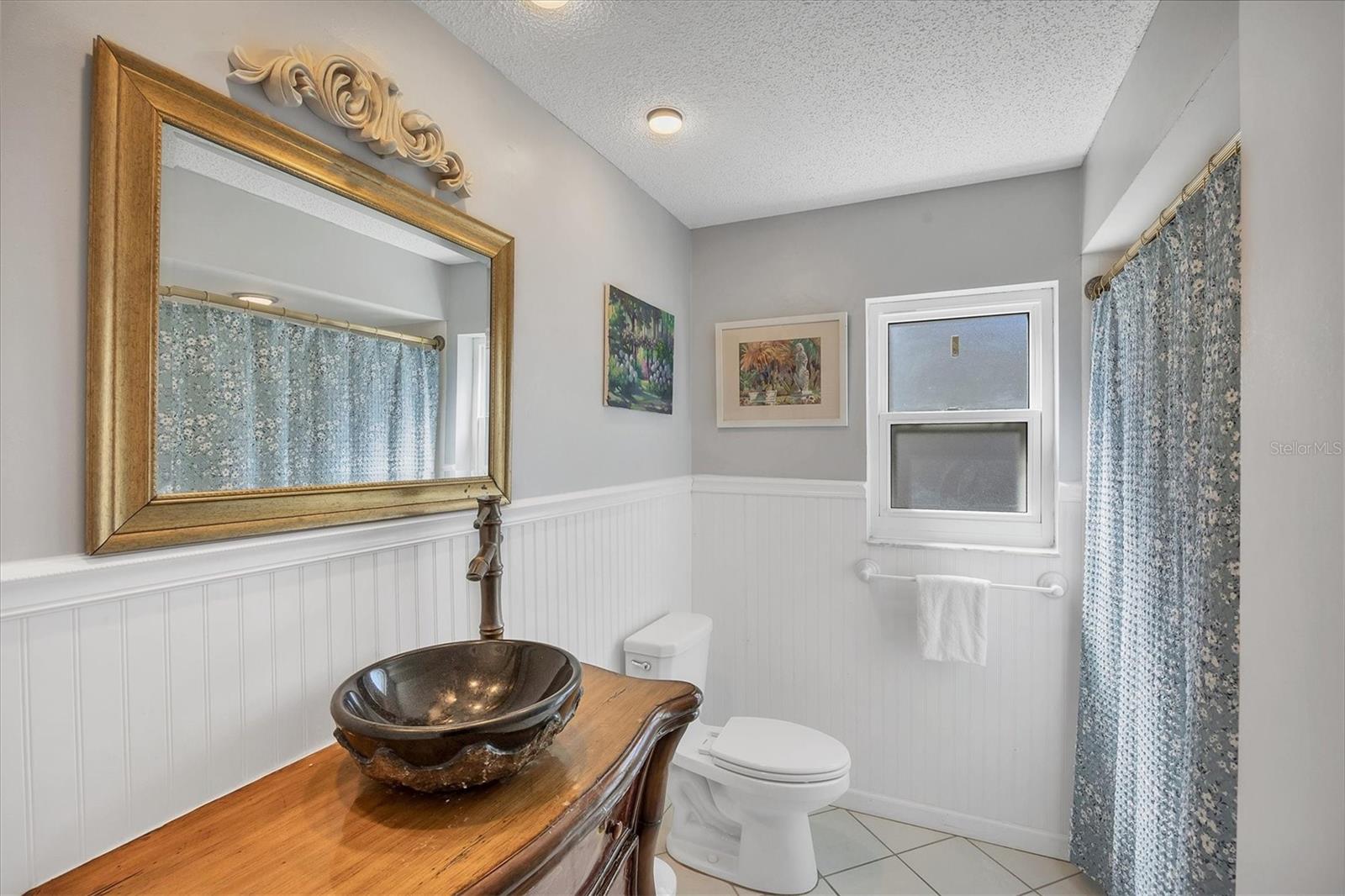 VILLAGE PLAZA SEC 4 - Residential