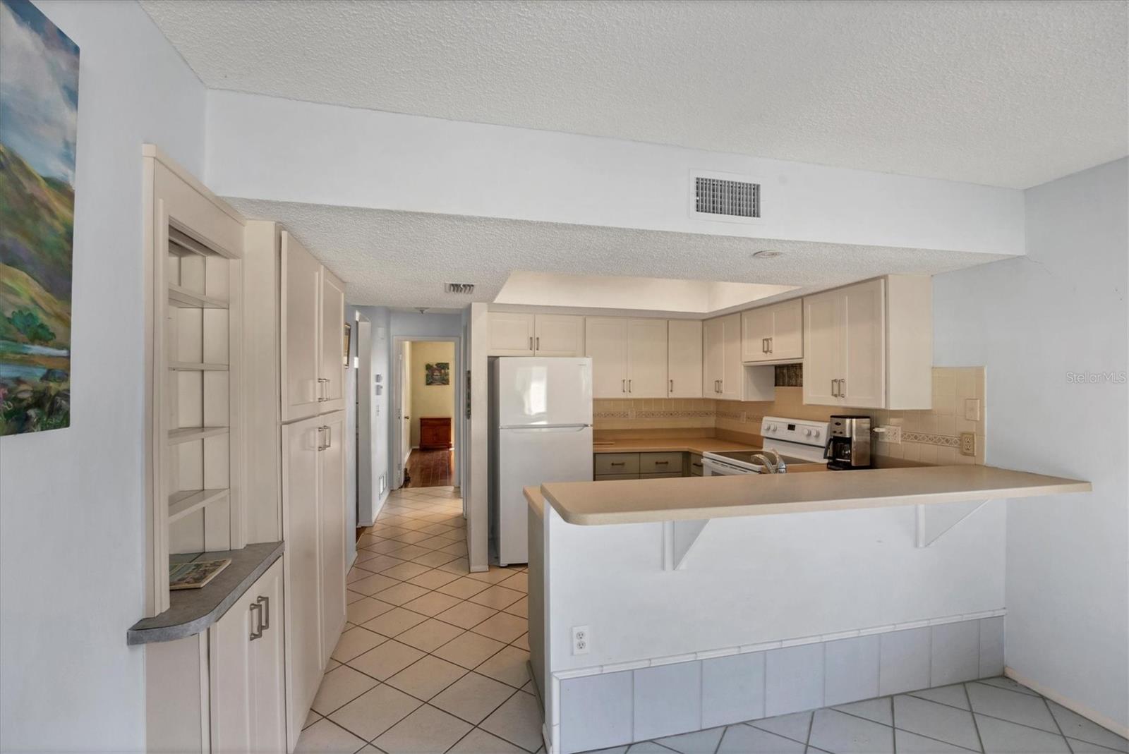 VILLAGE PLAZA SEC 4 - Residential