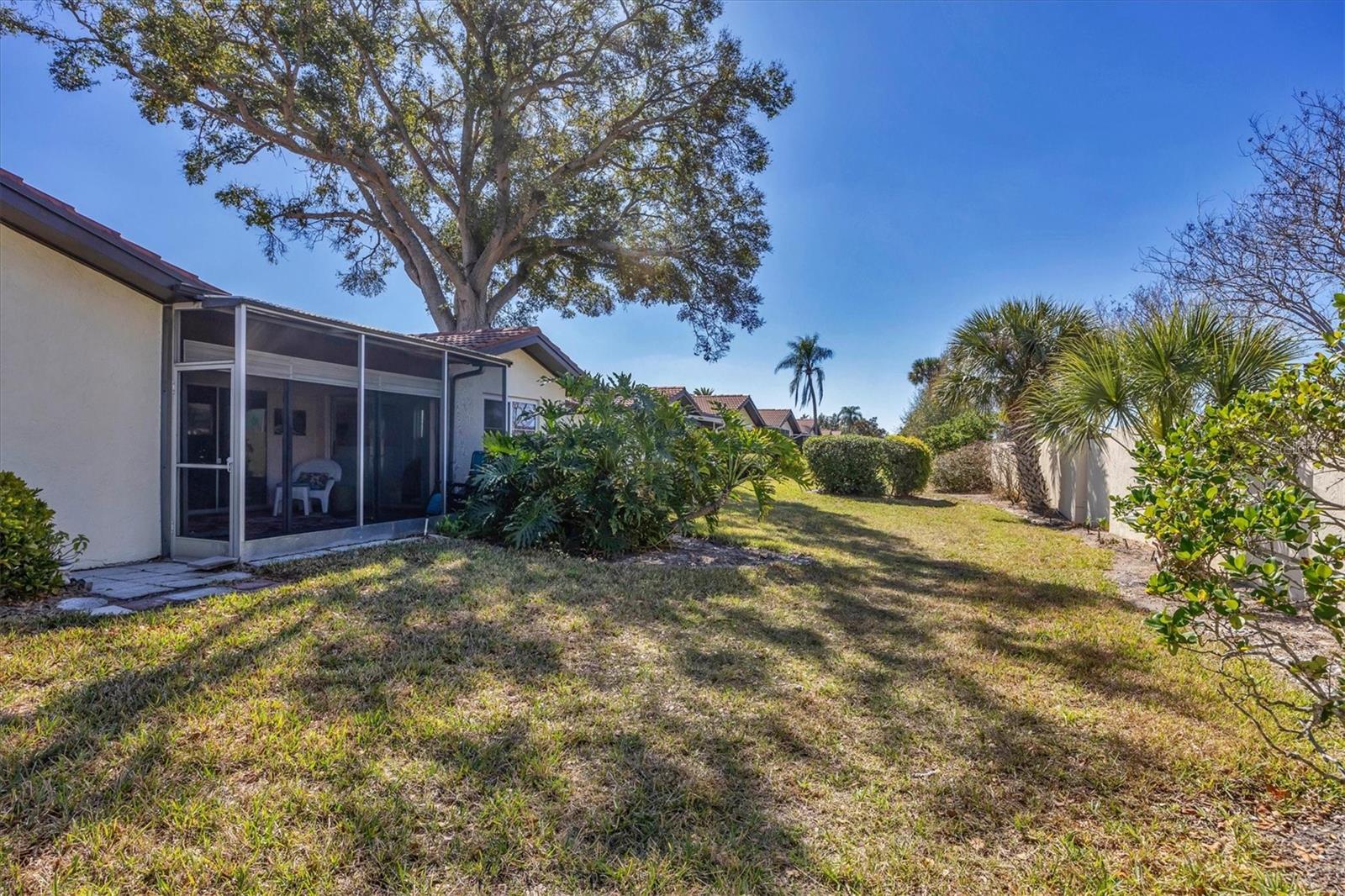 VILLAGE PLAZA SEC 4 - Residential