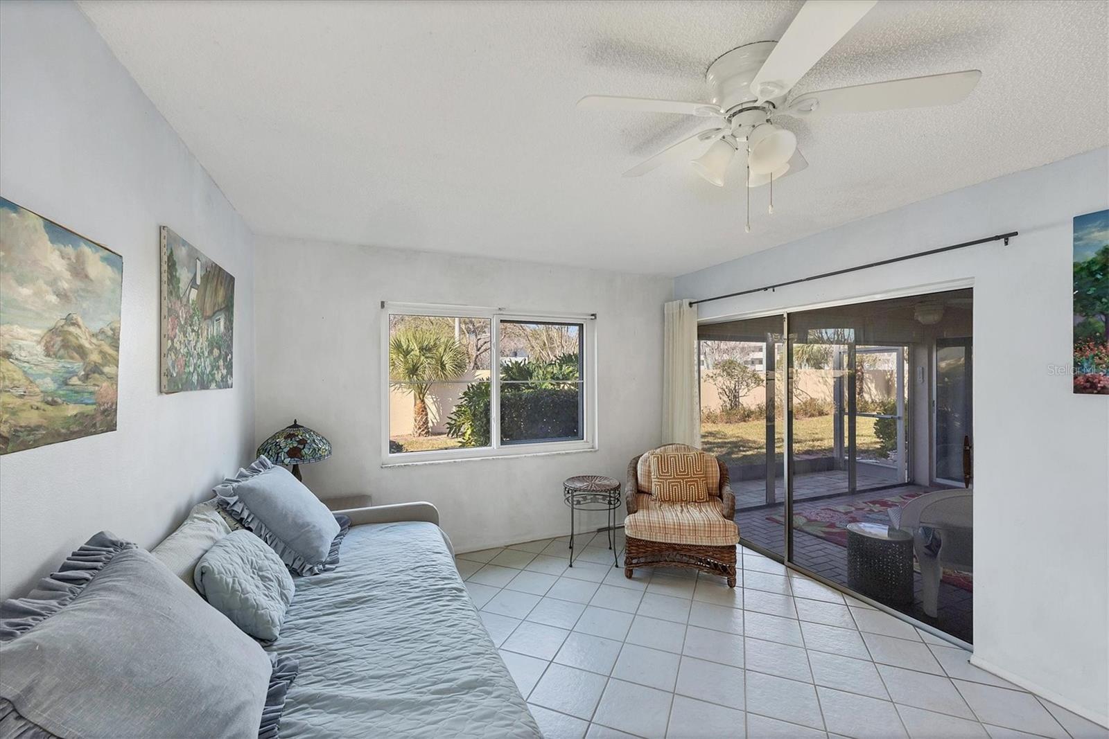 VILLAGE PLAZA SEC 4 - Residential