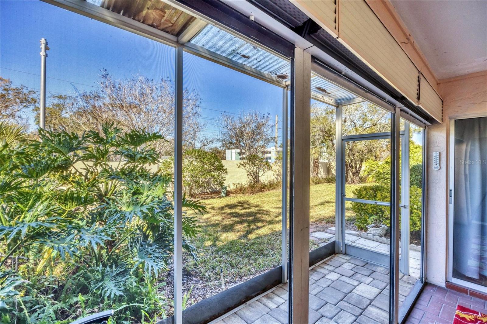 VILLAGE PLAZA SEC 4 - Residential