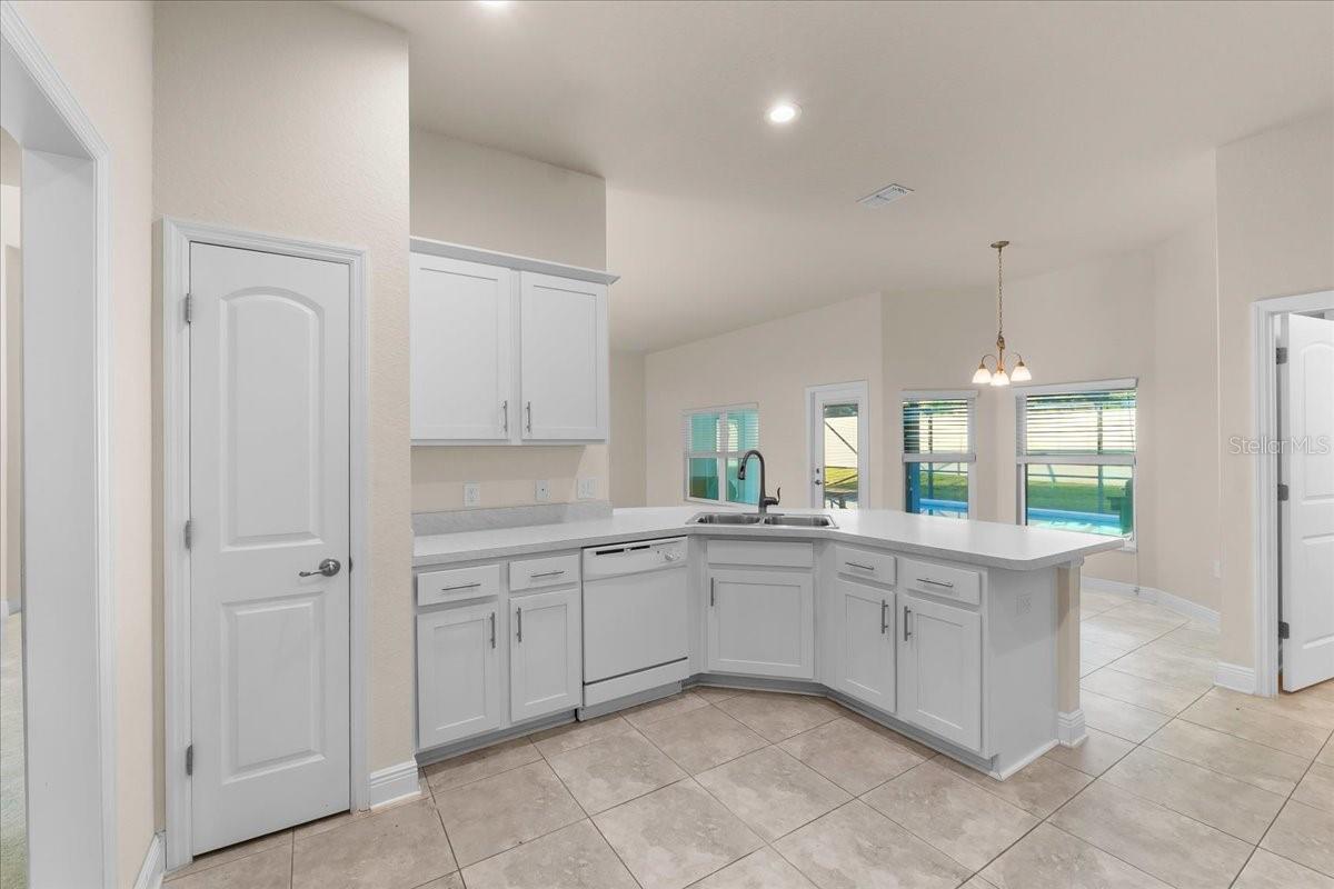 TOWERGATE ESTATES - Residential