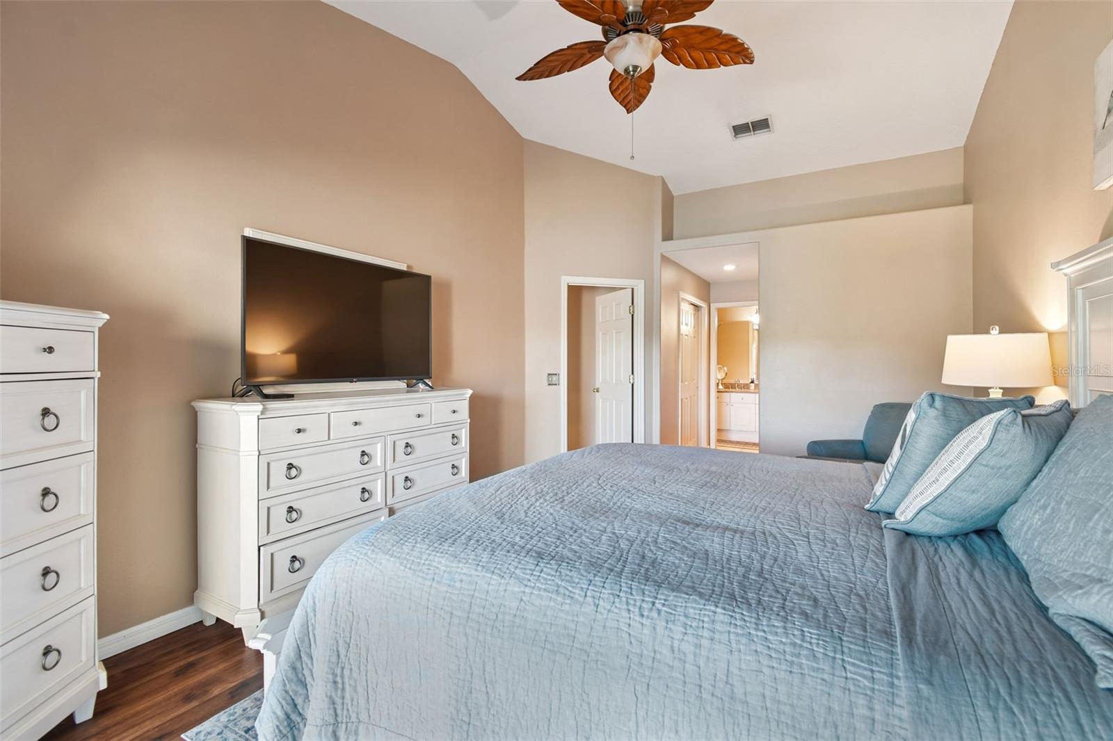 WATER OAK - Residential