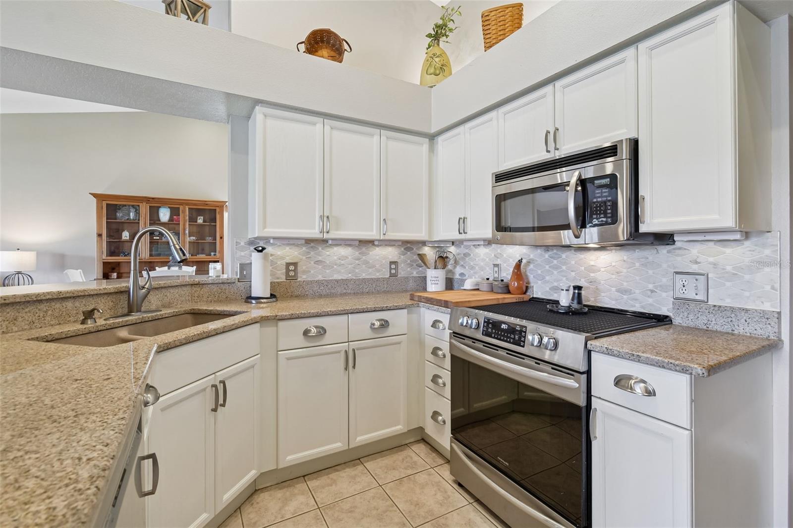 WATER OAK - Residential