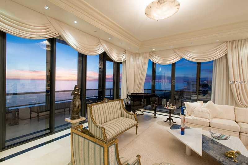 L AMBIANCE AT LONGBOAT KEY CLUB PH 2 - Residential