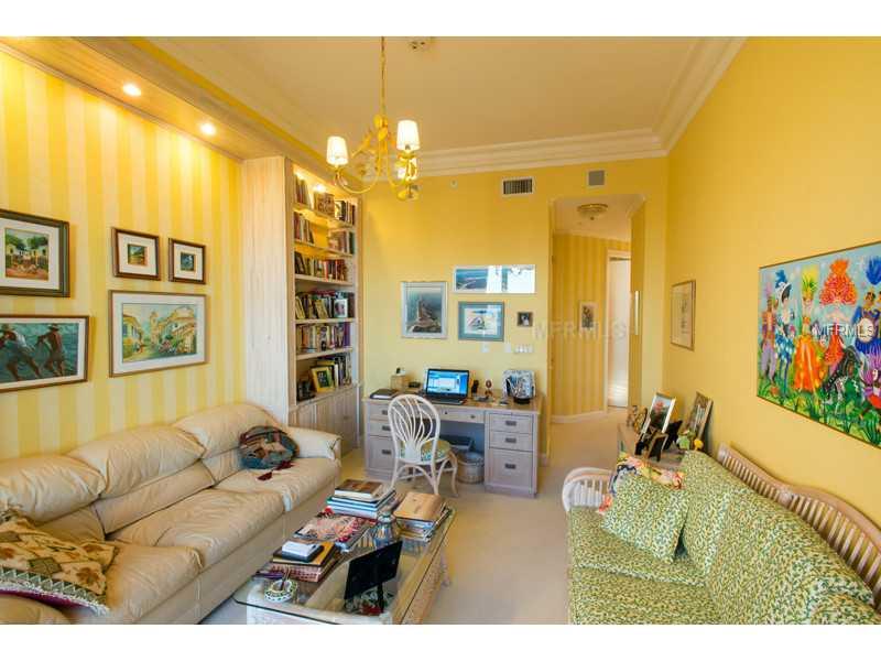 L AMBIANCE AT LONGBOAT KEY CLUB PH 2 - Residential