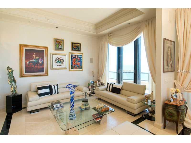 L AMBIANCE AT LONGBOAT KEY CLUB PH 2 - Residential