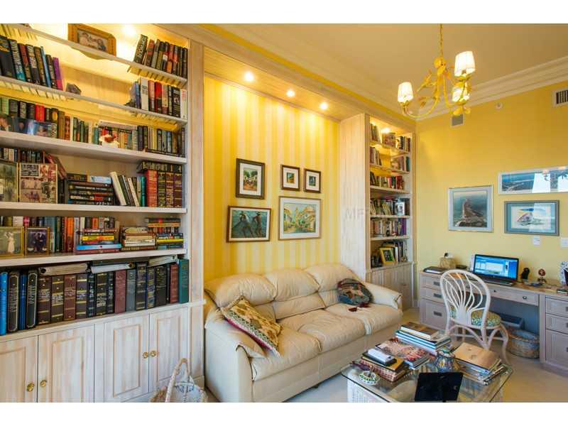 L AMBIANCE AT LONGBOAT KEY CLUB PH 2 - Residential