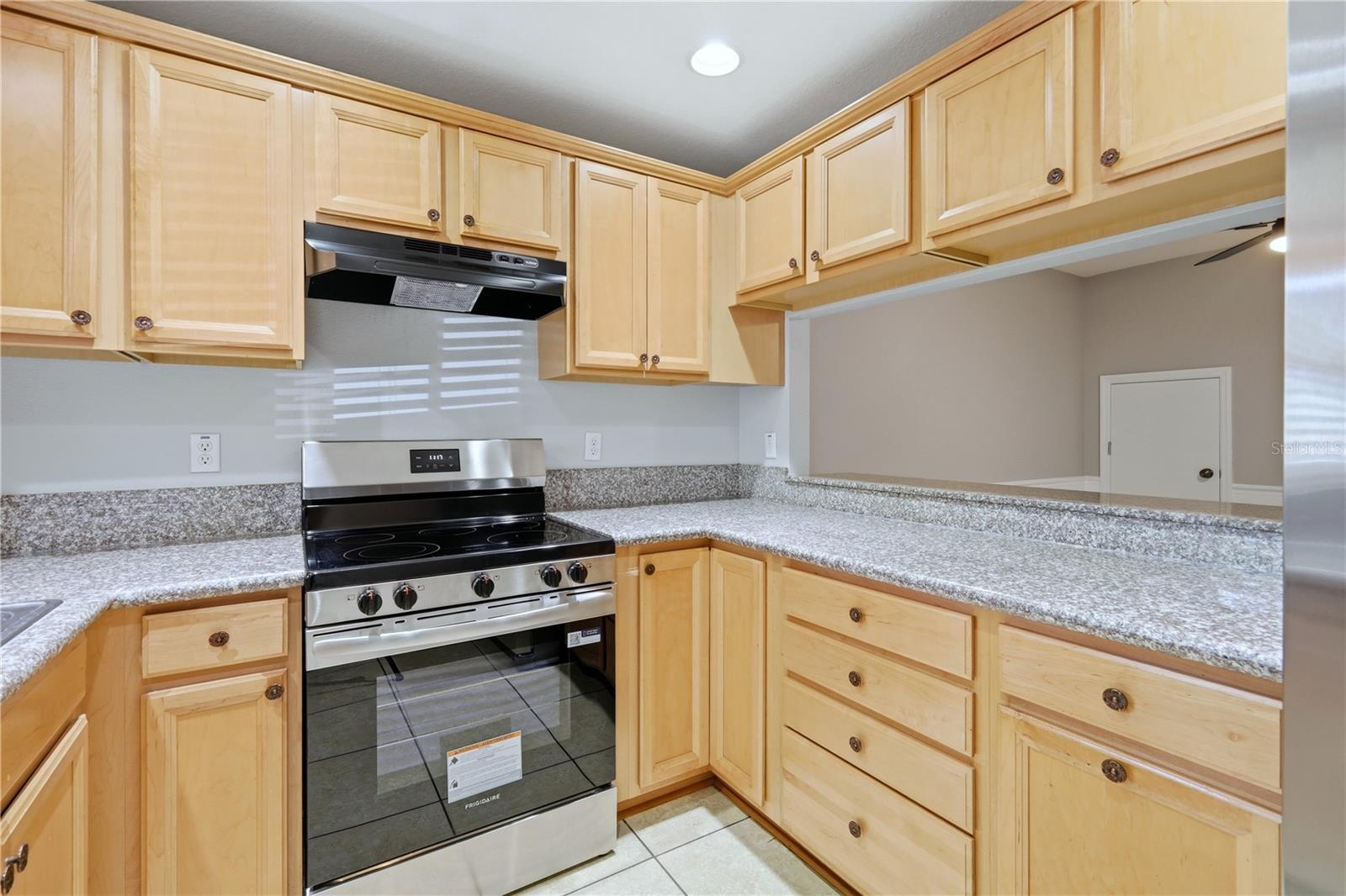 SUMMERFIELD VILLAGE 1 TR 2 - Residential