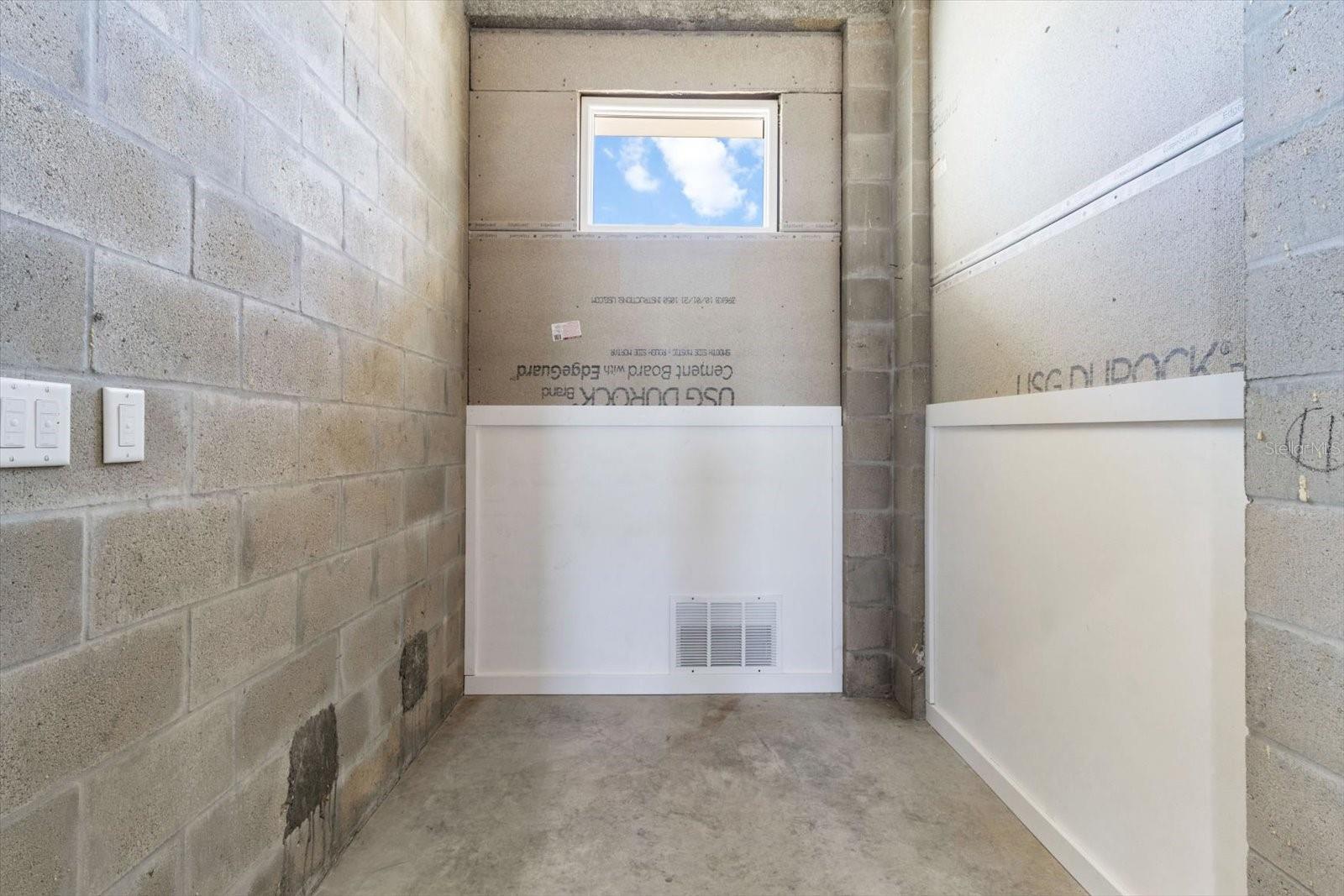 DIXIE SHORES UNIT 01 REP - Residential