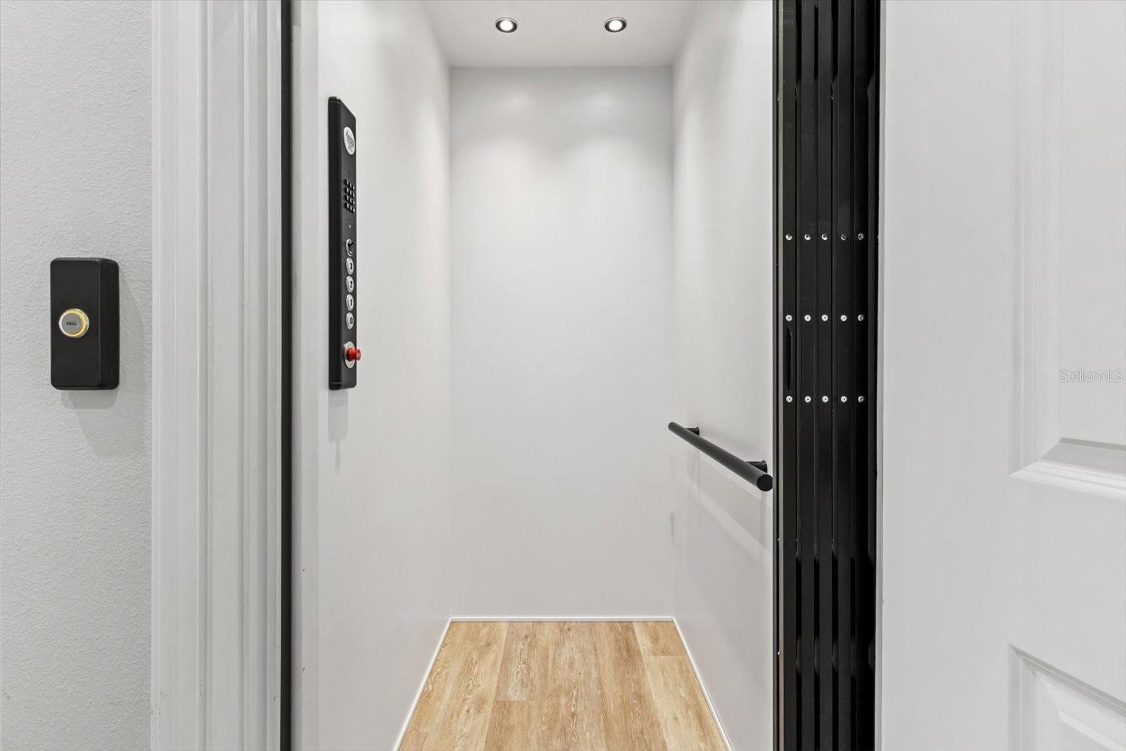 DIXIE SHORES UNIT 01 REP - Residential