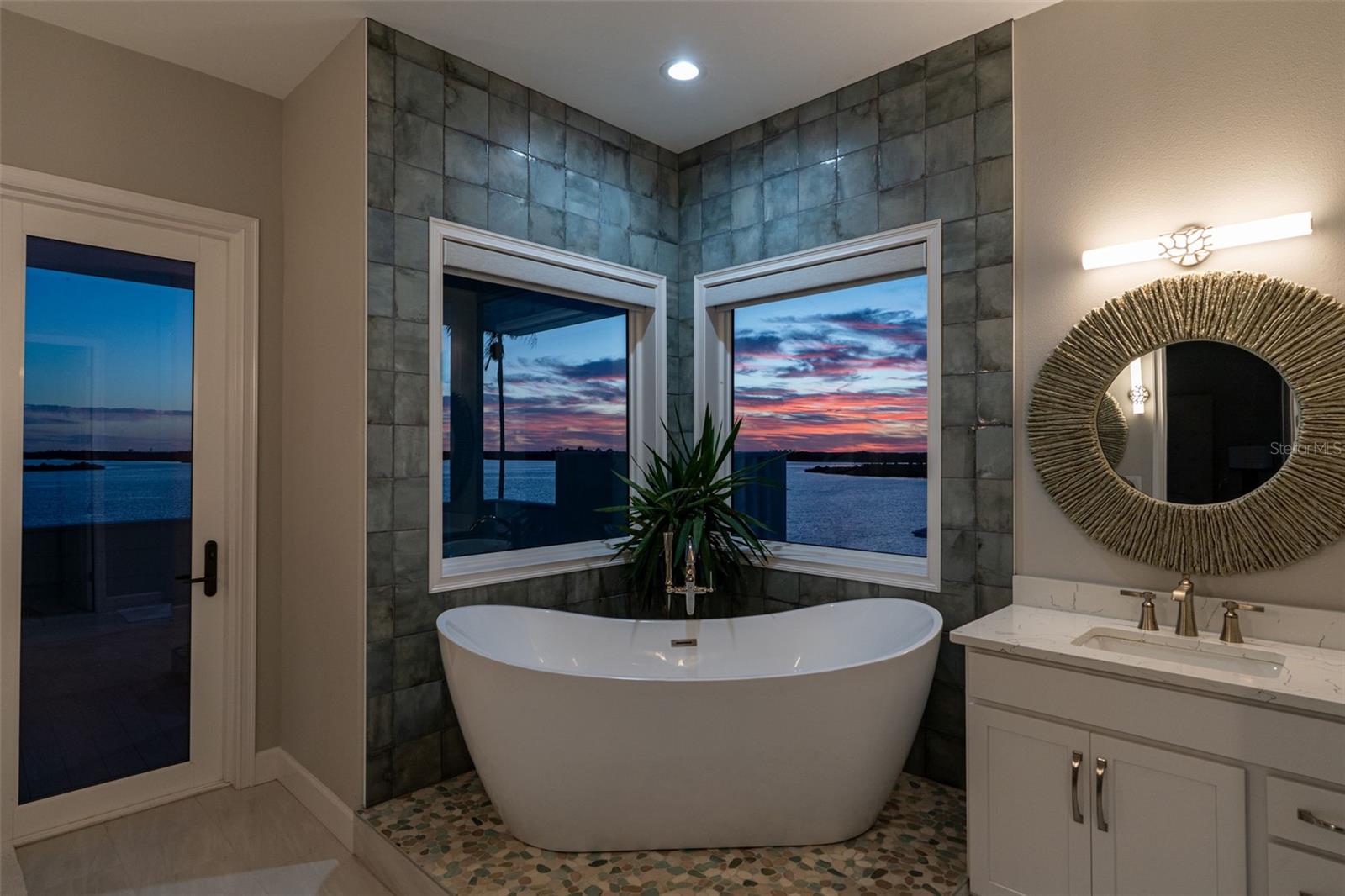 DIXIE SHORES UNIT 01 REP - Residential