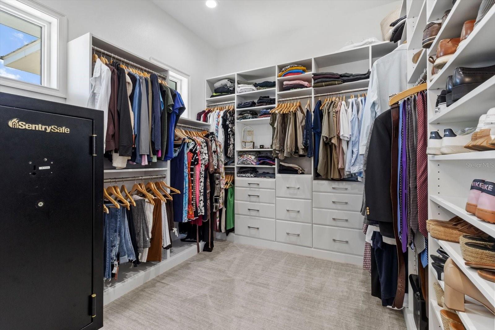 DIXIE SHORES UNIT 01 REP - Residential