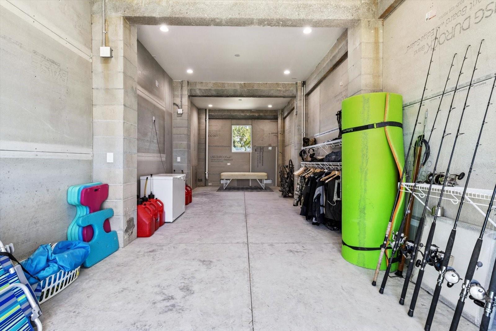 DIXIE SHORES UNIT 01 REP - Residential