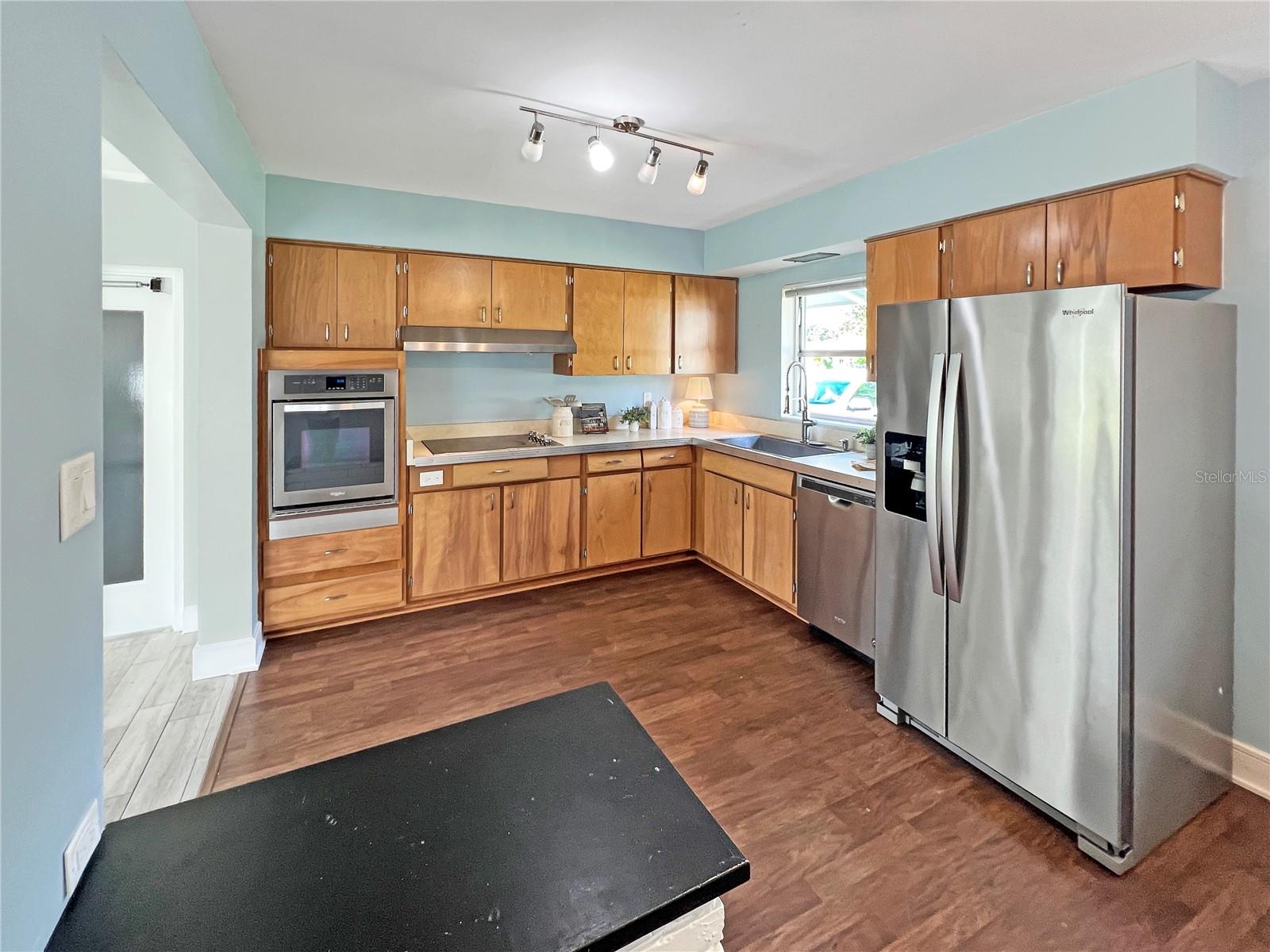 Casas a venda 1 - Jen Dantas 1704 ANTIGUA