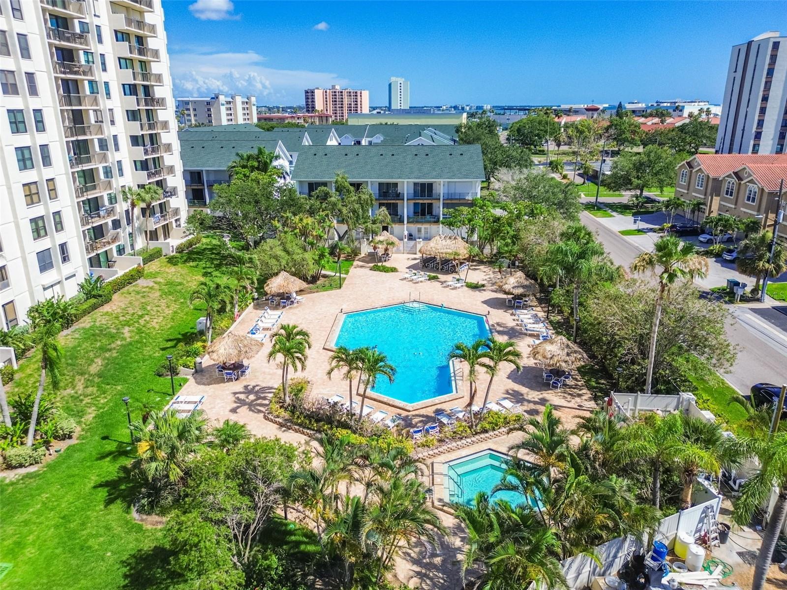 320 ISLAND WAY 304
