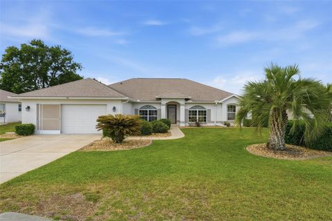 Photo of 5035 NW 32 Place, Ocala, FL 34482 (MLS # OM723702)