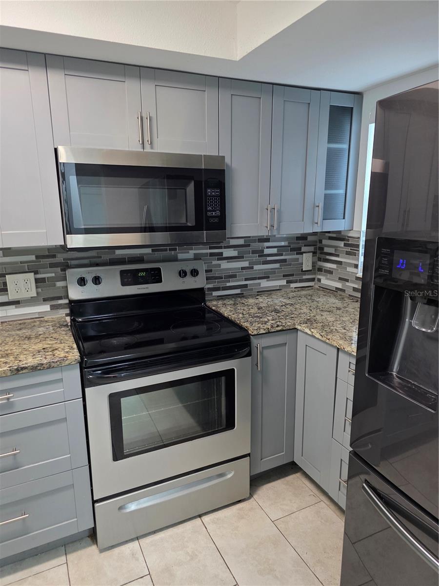 FAIROAKS NORTH A CONDO - Residential Lease