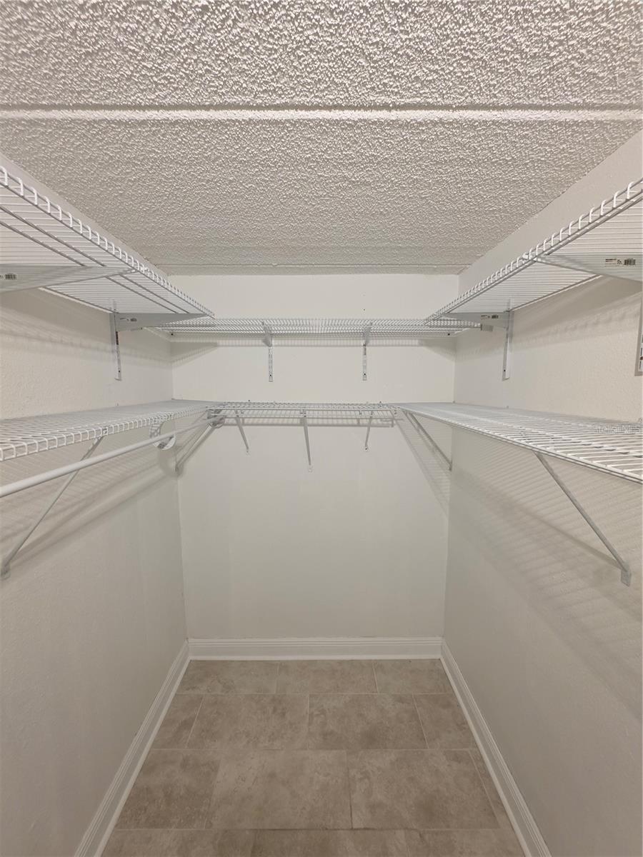 FAIROAKS NORTH A CONDO - Residential Lease