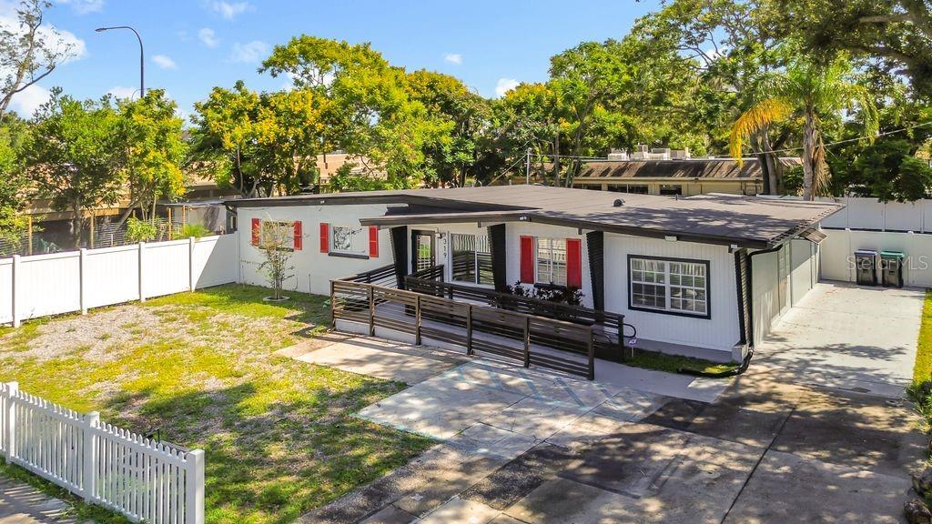 AZALEA PARK SEC 22 - Commercial Lease