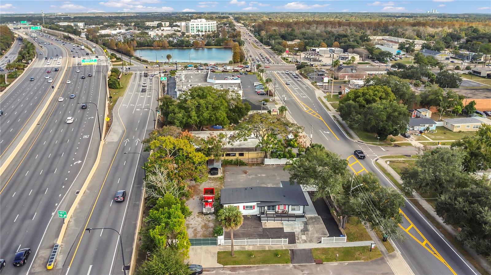 AZALEA PARK SEC 22 - Commercial Lease