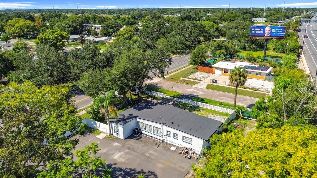 AZALEA PARK SEC 22 - Commercial Lease