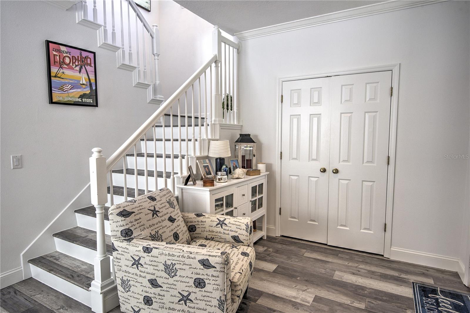 802 RUNNER OAK STREET