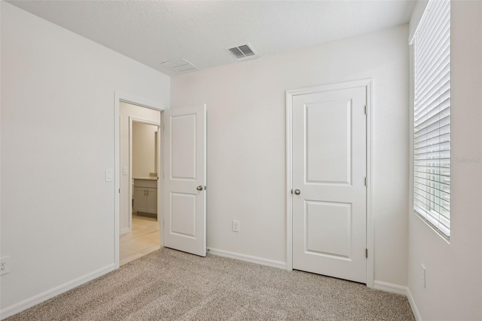 HAMILTON BLUFF - Residential