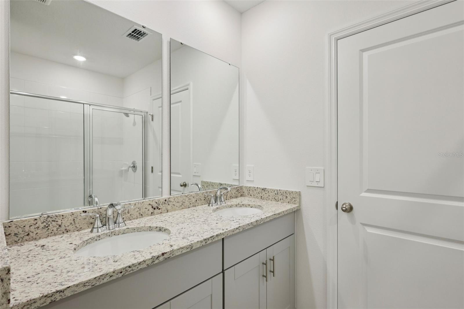 HAMILTON BLUFF - Residential