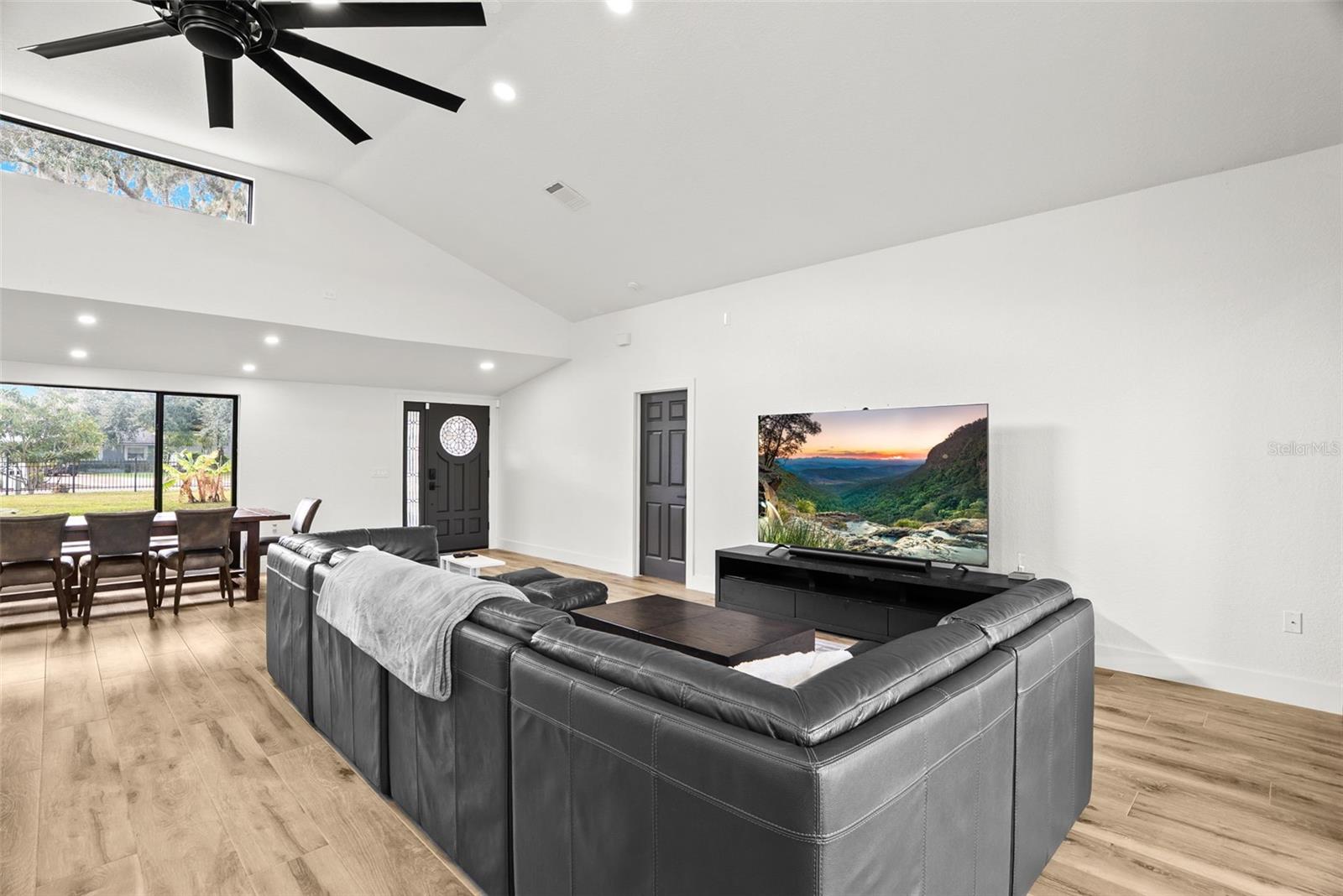 ORYANS PT ON HALF MOON LAKE - Residential Lease