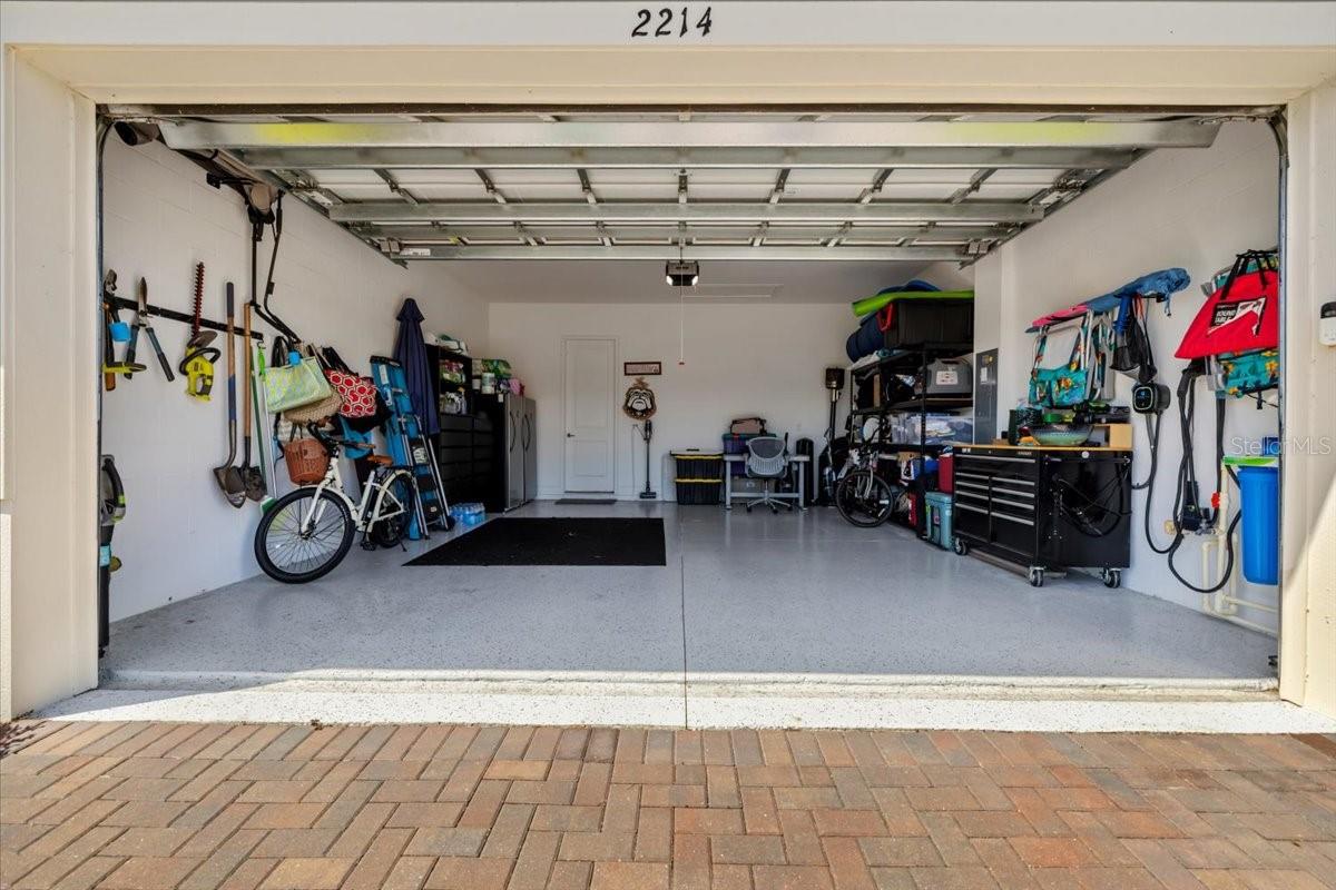 SANCTUARY COVE - Residential