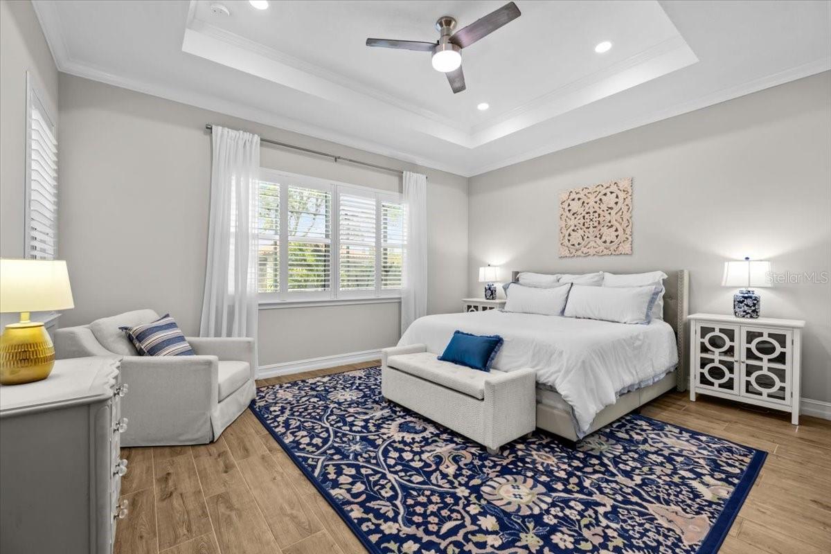 SANCTUARY COVE - Residential