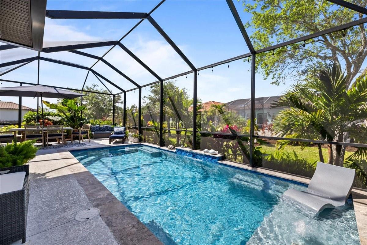 SANCTUARY COVE - Residential