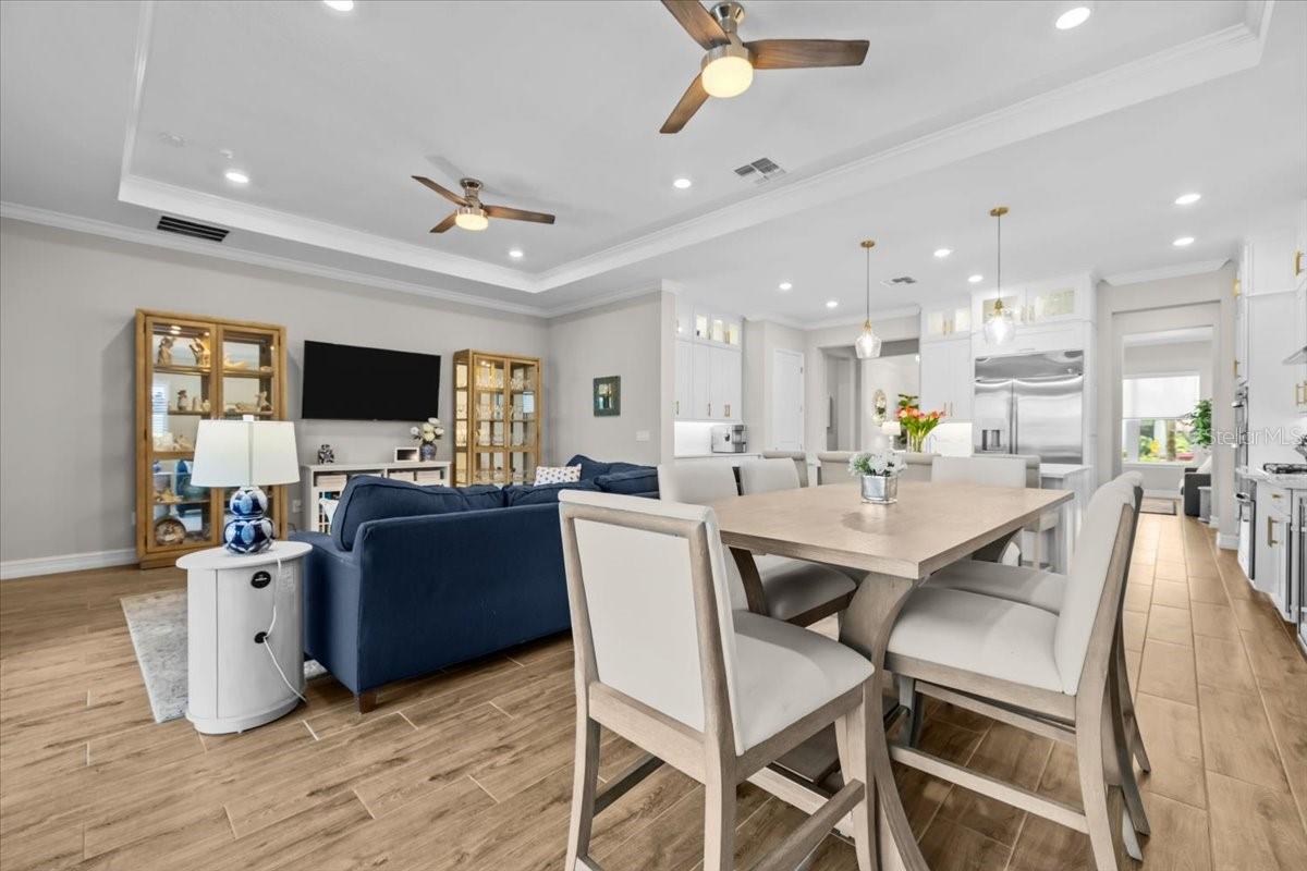 SANCTUARY COVE - Residential