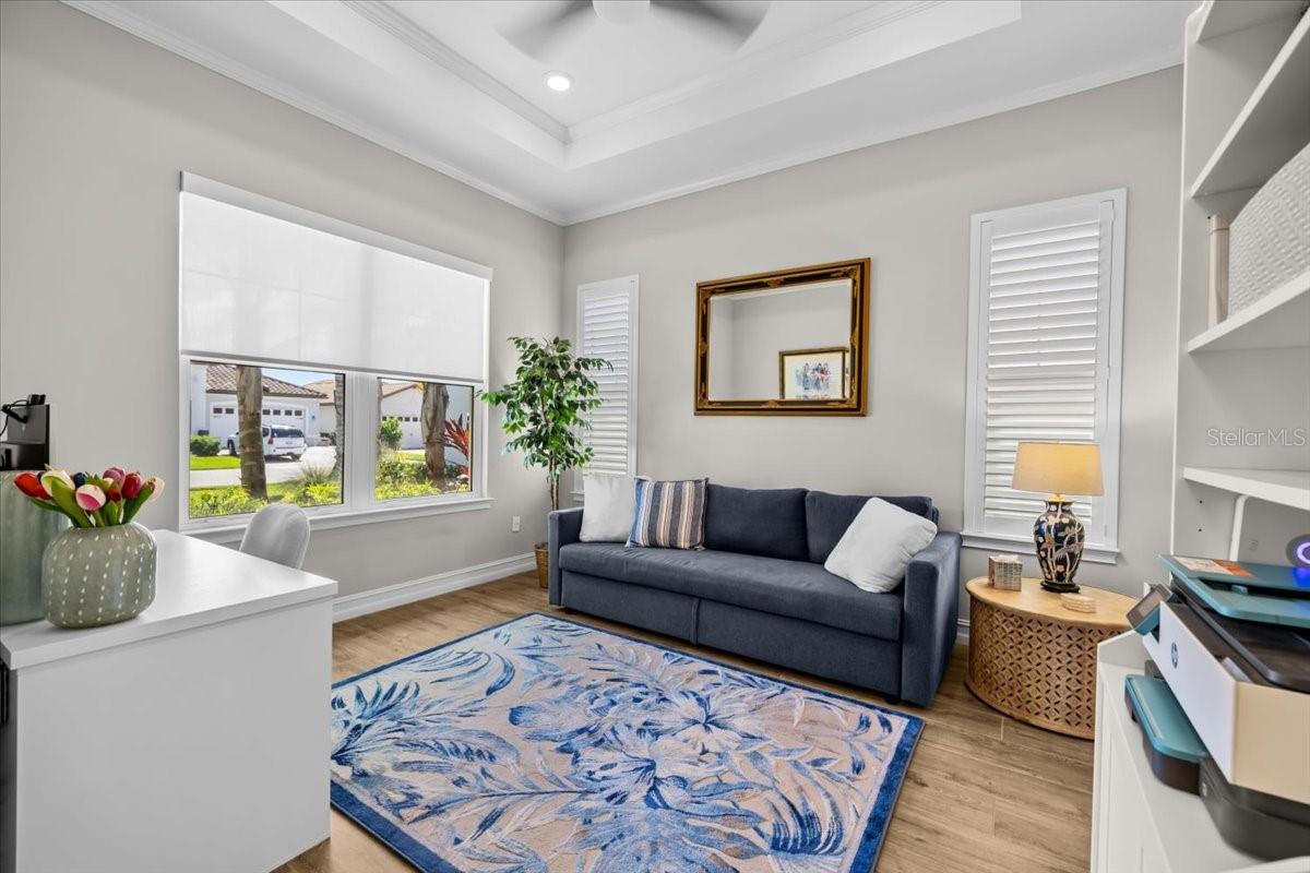 SANCTUARY COVE - Residential