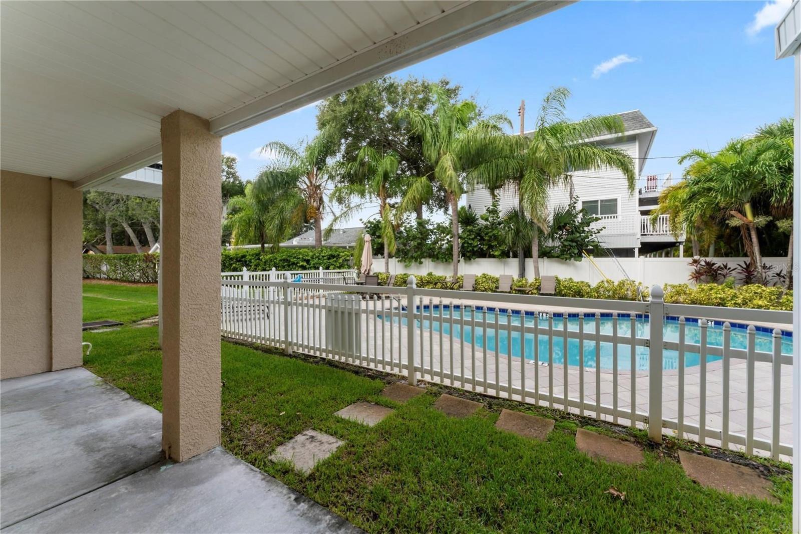 BEACH PARADISE LANDINGS CONDO - Residential