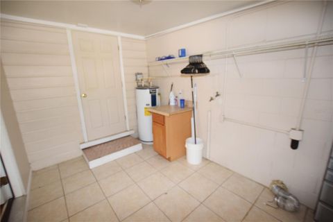 Tiny photo for 317 E Barnes Avenue, Eustis, FL 32726 (MLS # O6412938)