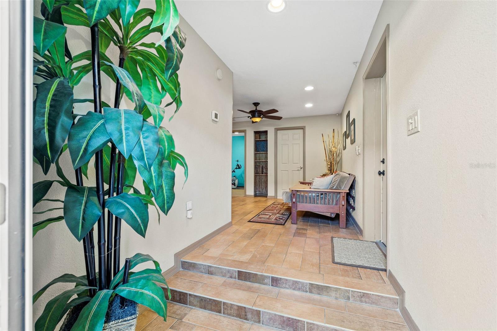 SHIPWATCH YACHT CLUB - Residential