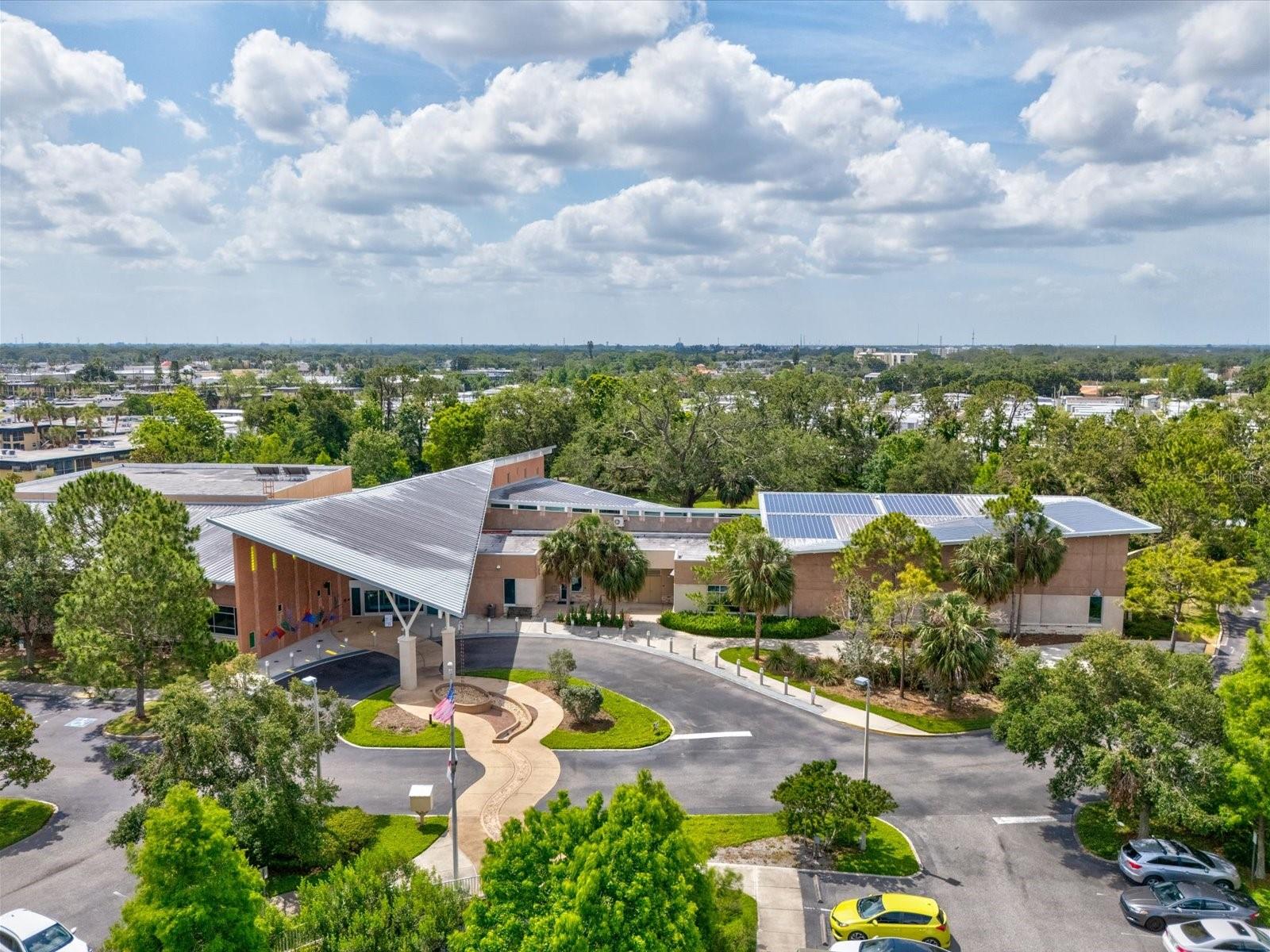 PENTHOUSE GREENS - Residential