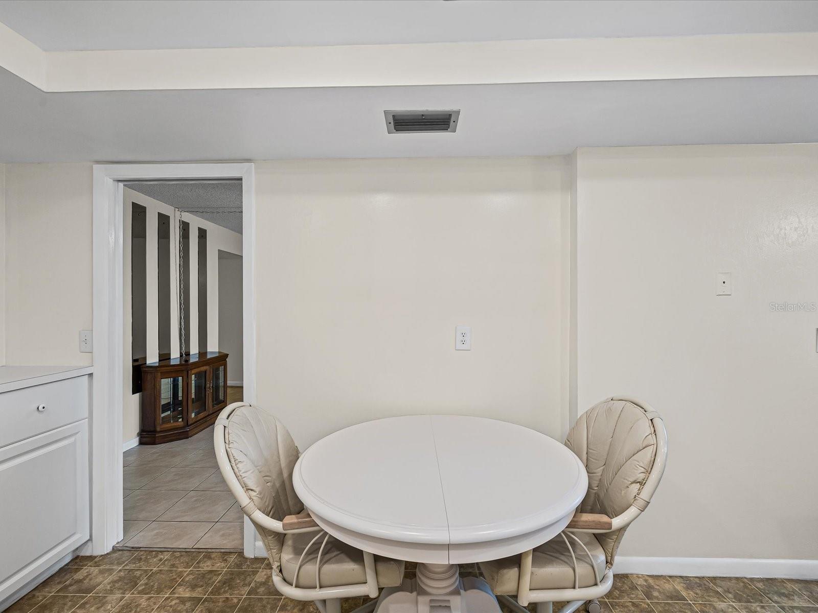 PENTHOUSE GREENS - Residential