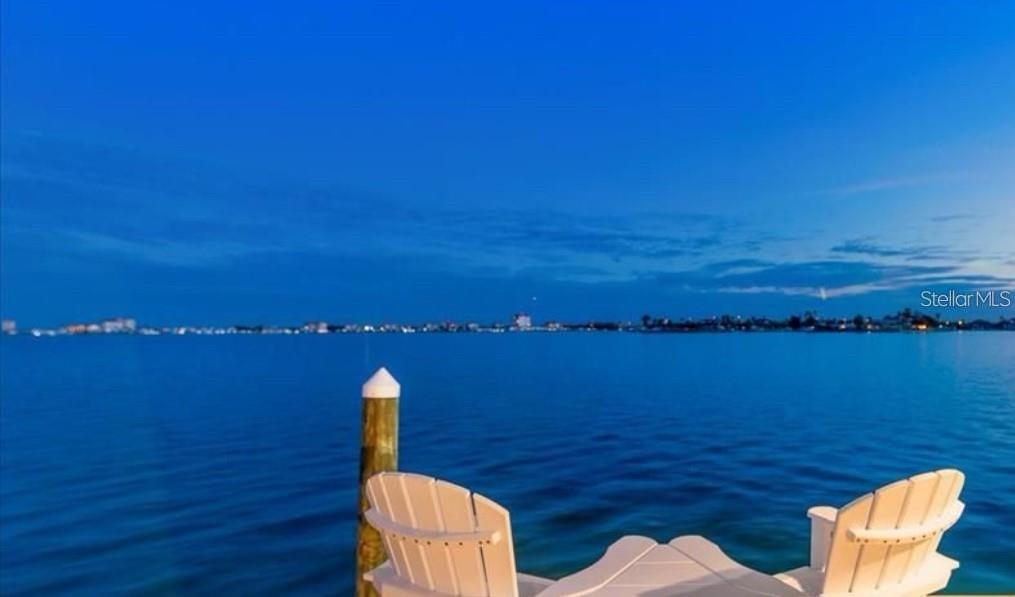 BOCA CIEGA ISLE - Residential