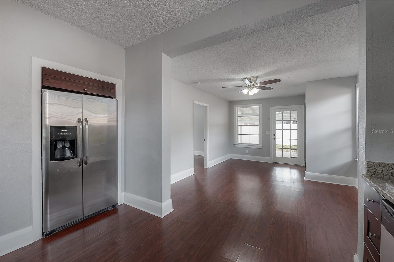 EVELYN CITY - Residential