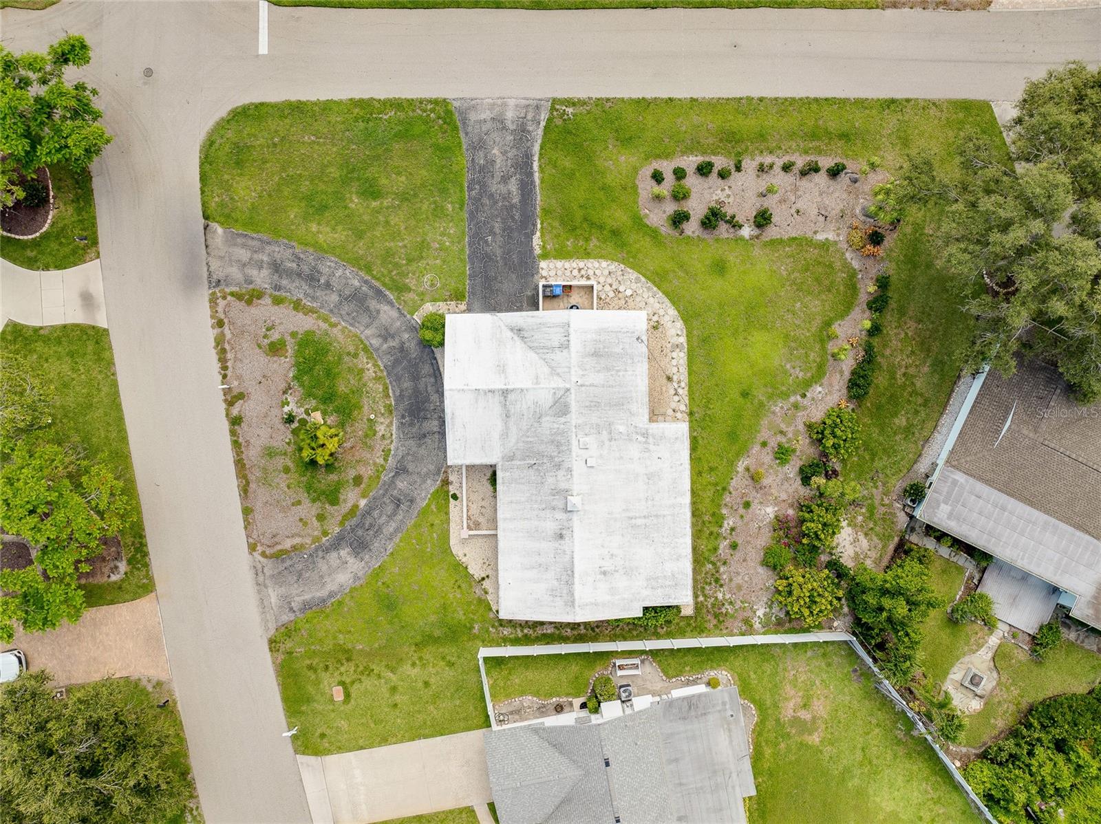 617 CADIZ ROAD