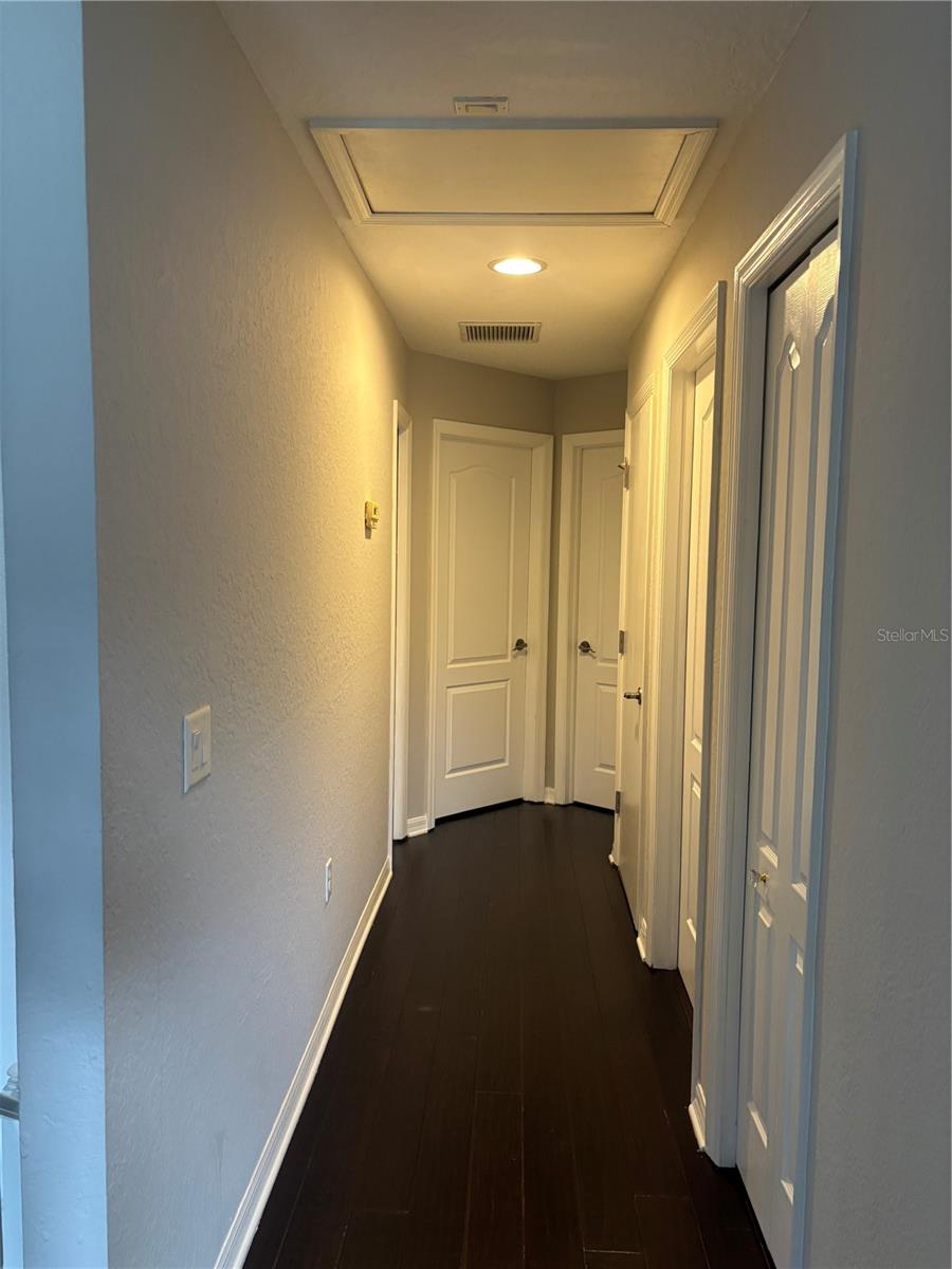 RIVER PLACE - Residential