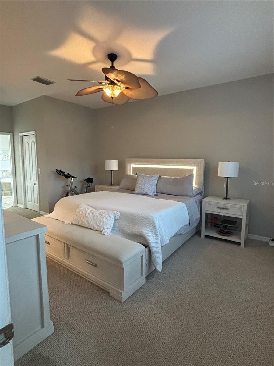 RIVER PLACE - Residential
