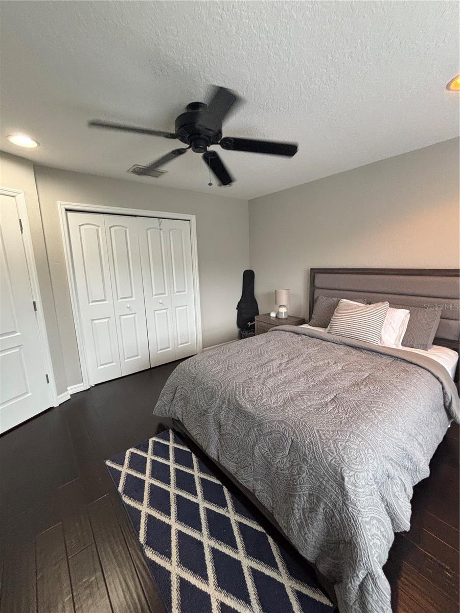 RIVER PLACE - Residential