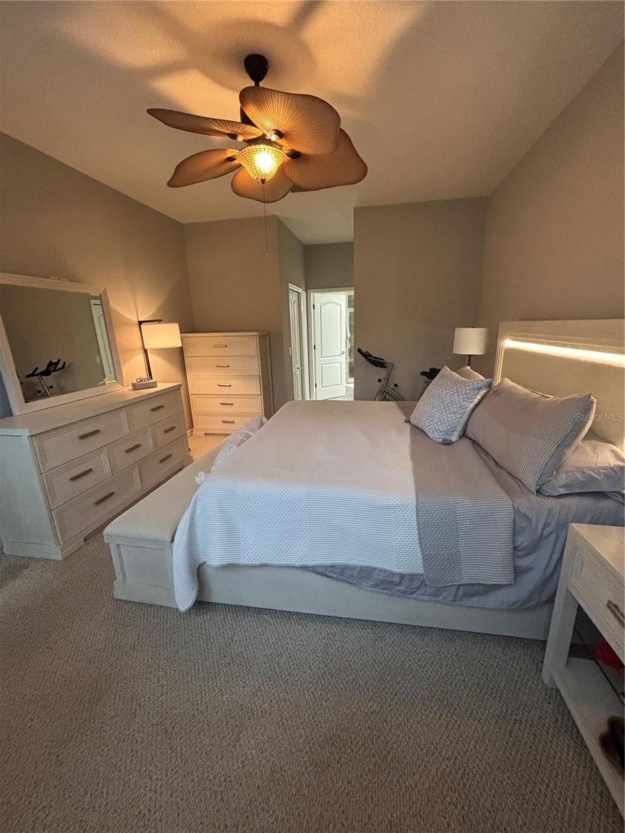 RIVER PLACE - Residential