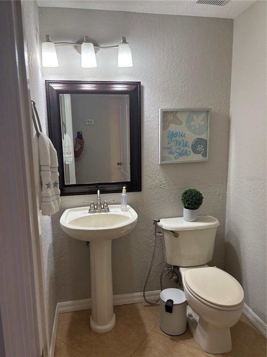 RIVER PLACE - Residential