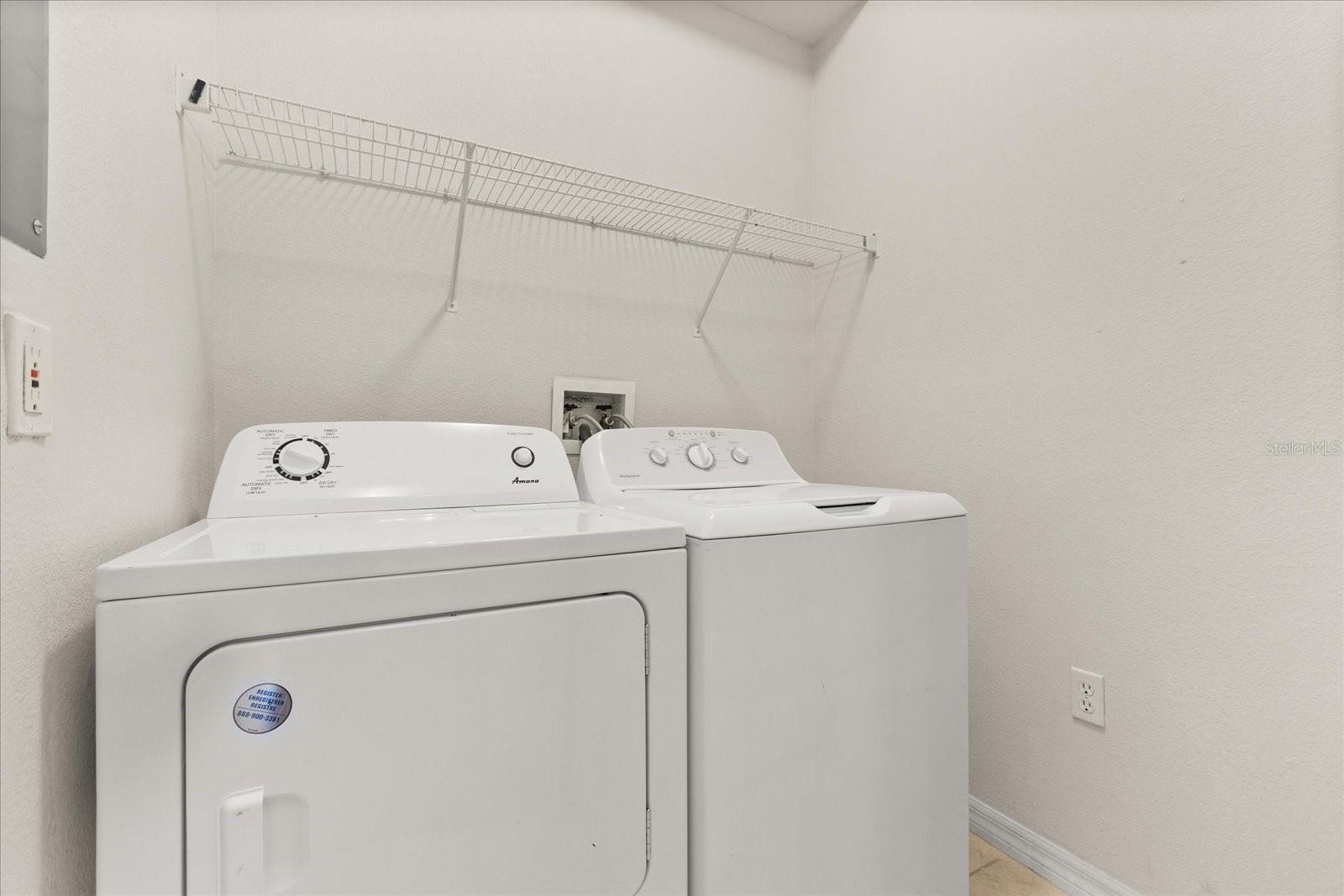 WINDWOOD BAY PH 01 - Residential Lease